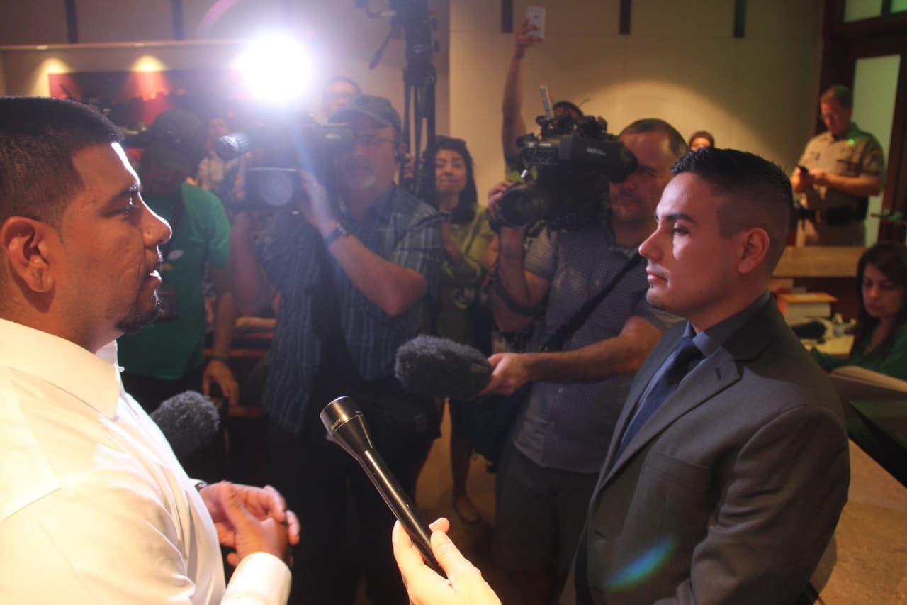 Daniel Ruiz, director de medios del mandatario estatal, dijo que el gobernador se está enfocando en balancear el presupuesto y poner más dinero en la educación.