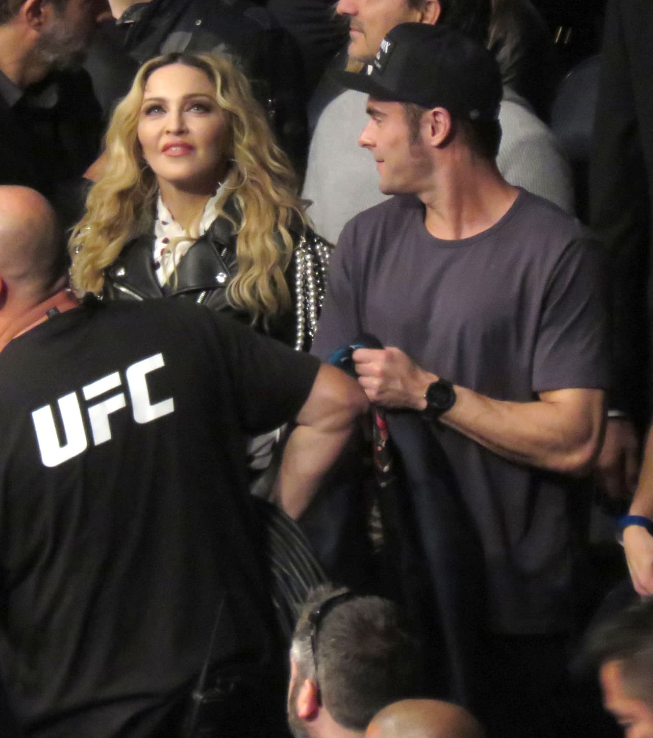 La cantante acudió a la pelea de la UFC en el Madison Square Garden.
