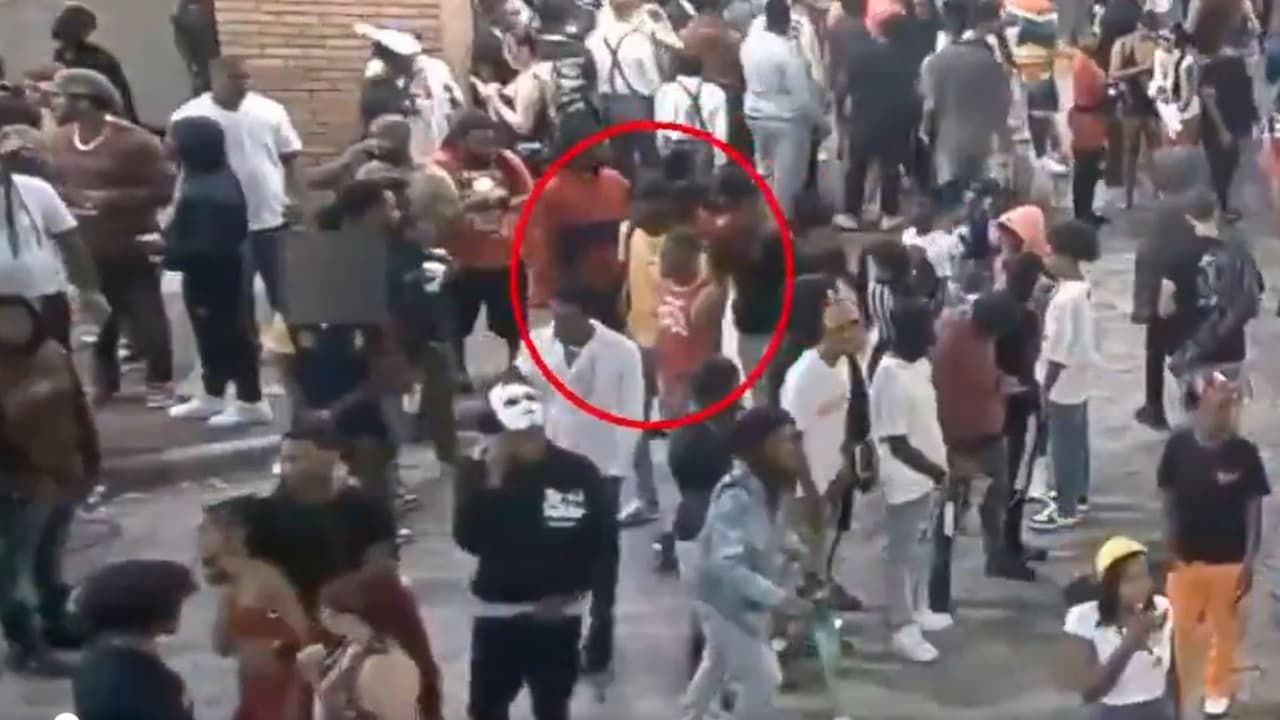 Fiscalía acusa como adulto a menor de 17 años por tiroteo que dejó dos muertos en Orlando