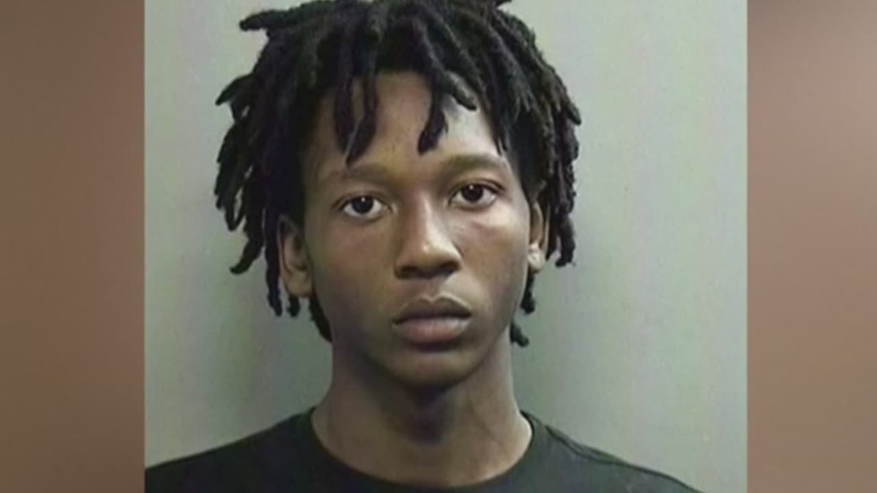 Detienen al adolescente responsable del tiroteo en una escuela de Texas que dejó a cuatro personas heridas