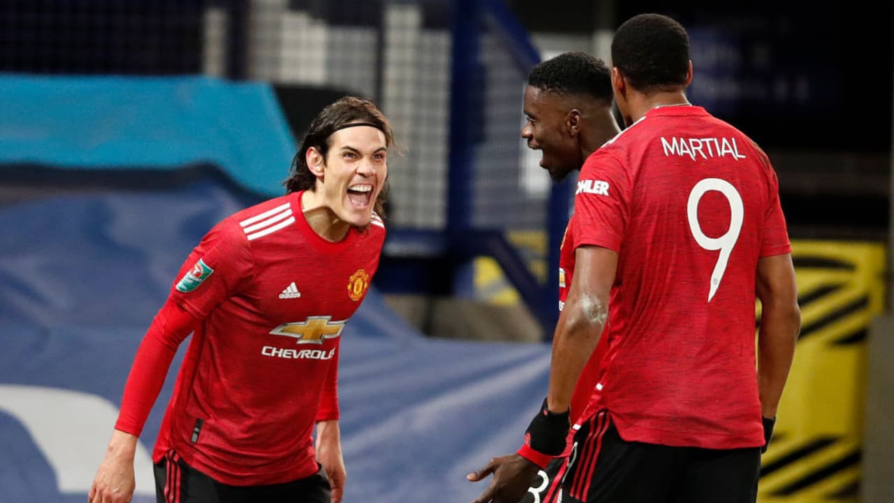 Suspenden tres partidos a Cavani por supuesto comentario racista