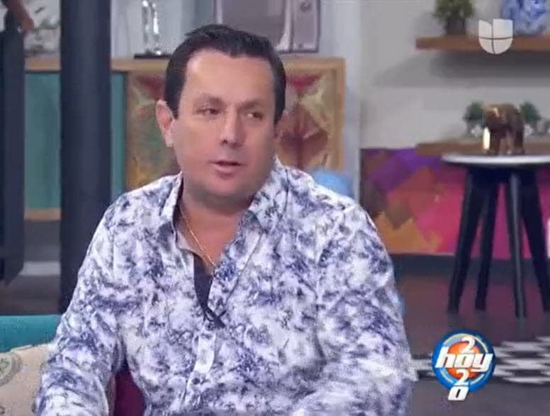 "Próximamente ya a casarnos, vamos a hacérselos saber, están invitados. Yo les voy a hacer llegar la invitación para que asistan con todo el gusto del mundo", aseguró.
<br>