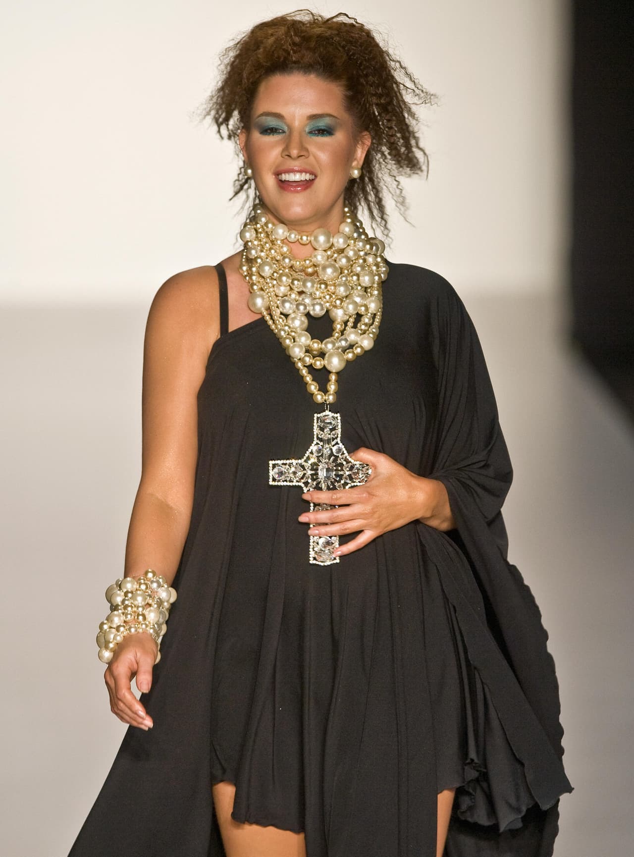 Además de que su rostro sigue siendo uno de los más populares en campañas publicitarias.