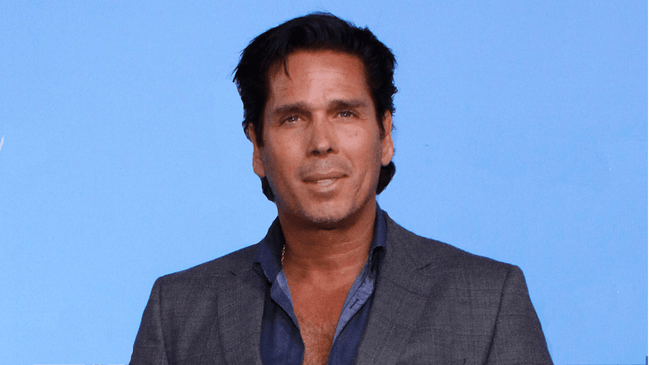 Roberto Palazuelos pidió justicia y ayuda a sus seguidores para identificar a quienes perpetraron un incendio supuestamente intencional dentro de su hotel Ahau Tulum, a unas 77 millas del aeropuerto de Cancún, en Quintana Roo.
<br>