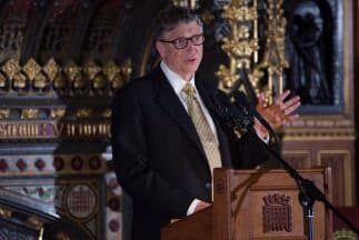 Gates donará millones de dólares para tratamiento de plasma contra el ébola