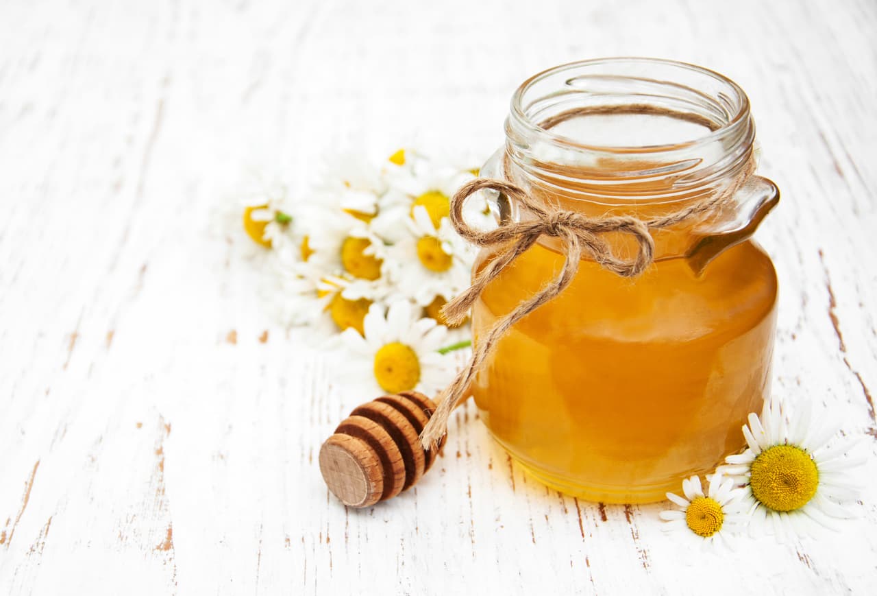 Sin embargo continúan muriendo en volúmenes masivos debido a un fenómeno conocido como desorden del colapso colonial, CDD por sus siglas en inglés. Así que no mates a una abejita cuando la veas y aprovecha todos los beneficios de la miel para tu cuerpo.