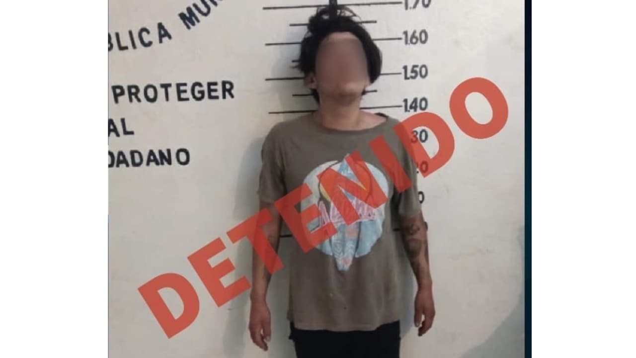 Vecinos golpean a presunto asaltante que robó un comercio vestido de repartidor de Uber Eats