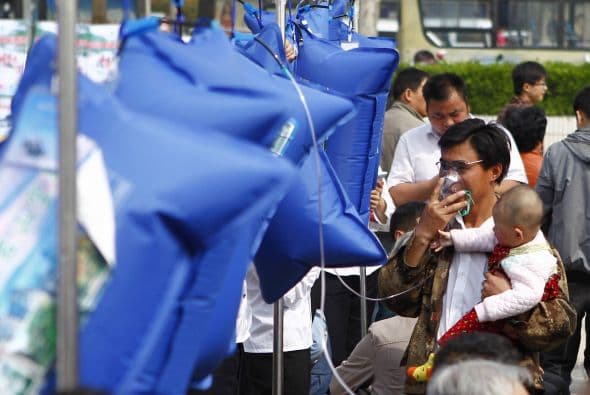 La campaña también apunta a aumentar la conciencia pública sobre la protección del medio ambiente , de acuerdo con Xu Lei , gerente del área montañosa de Laojun.