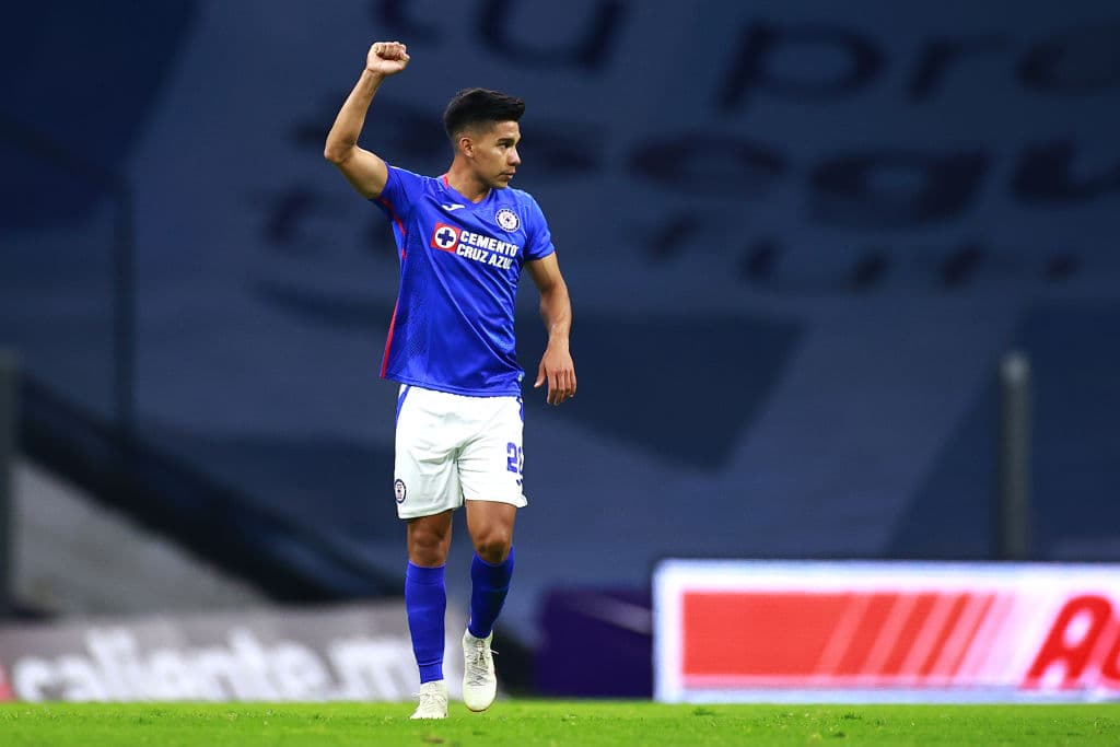 ‘Cabecita’ Rodríguez (6’) y ‘Piojo’ Alvarado (27’) hicieron los primeros dos para La Máquina. Barbieri (44’) descontaba y Canelo (45+2’) emparejaba desde los once pasos. Ya en la segunda mitad, Matías Fernández (63’) retomó la ventaja para los locales. En la J8, Cruz Azul visitará León y Toluca recibirá al Atlas.