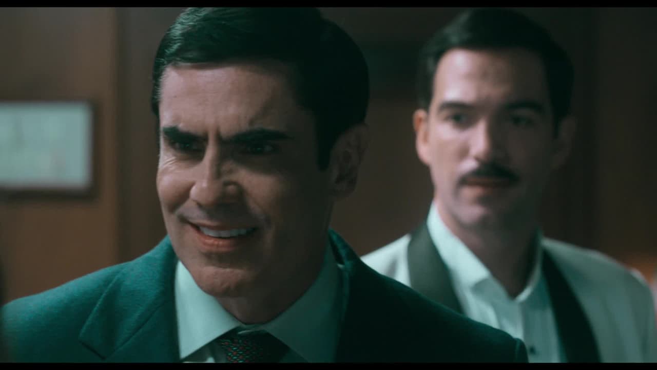 Lincoln Palomeque interpreta a Carlos Julio en Consuelo, serie de ViX.