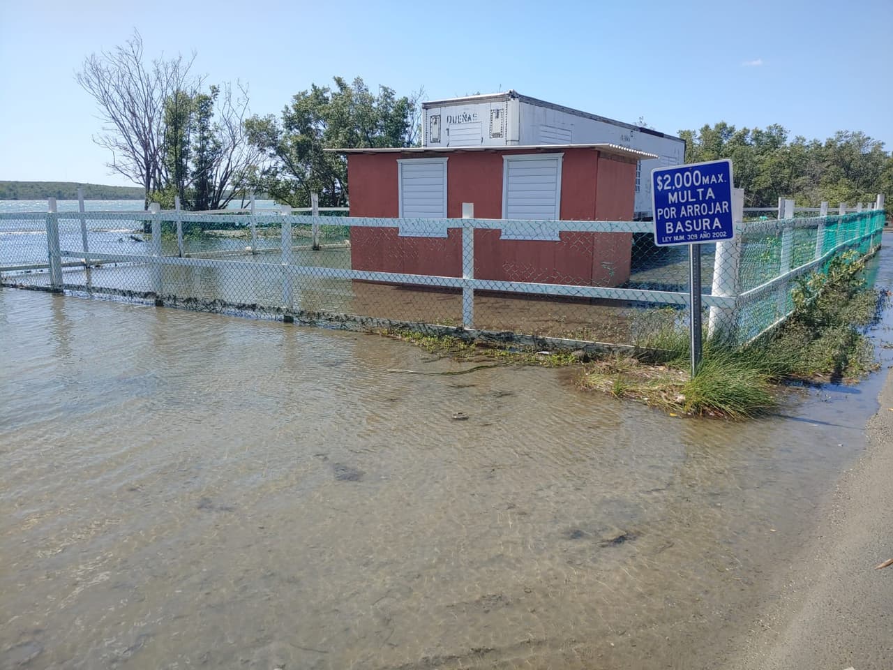 Algunas personas están dispuestas a abandonar el barrio.