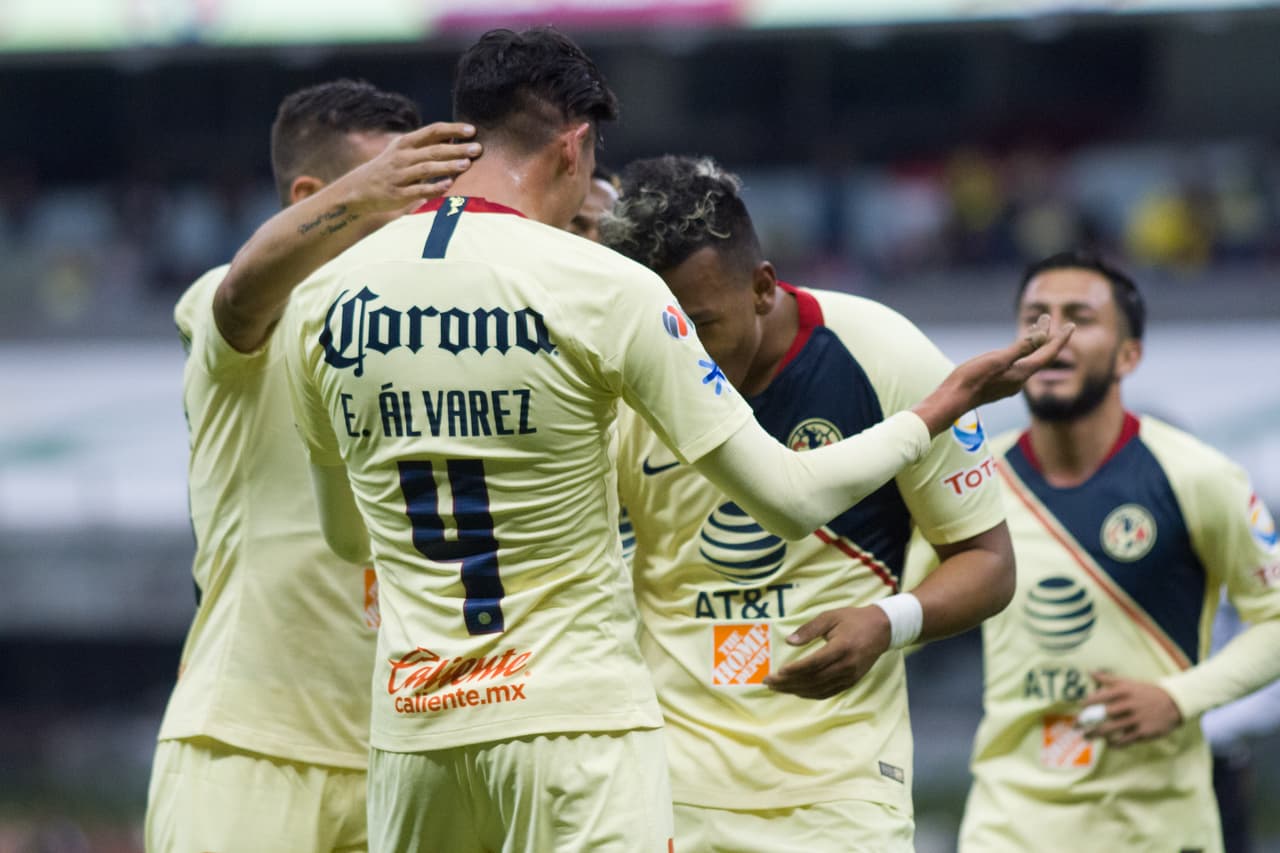 Pero las esperanzas necaxistas no duraron mucho y un inspirado Roger Martínez se hizo presente con su segundo gol de la noche para enfriar el partido.