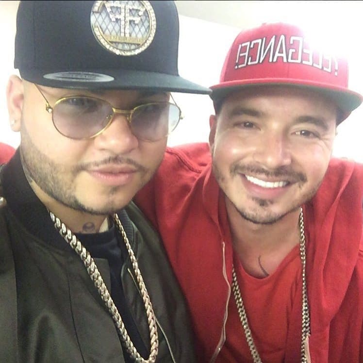 Farruko es considerado como parte de la nueva generación de estrellas del reggaeton que se ha catapulado con un gran éxito.