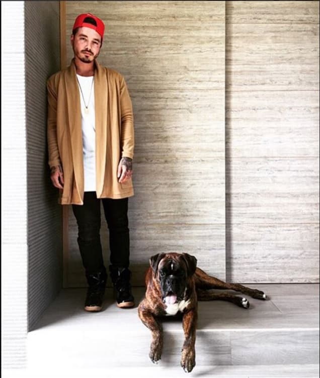 J Balvin, Farruko, Nicky Jam no dejan de aplaudirse sus triunfos y de hacer travesuras juntos.