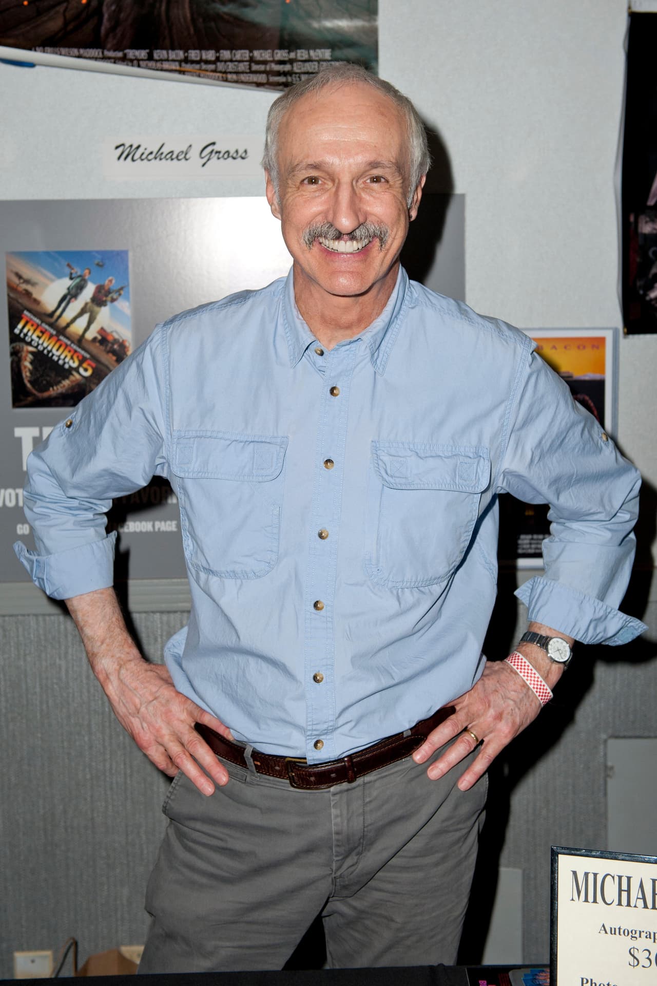 Actualmente tiene 74 años y sostiene un matrimonio sólido desde 1984 con Elza Bergon (antigua directora de castings); juntos tienen dos hijos. Si su cara te es familiar es porque interpretó al padre de Ted Mosby en ‘Cómo conocí a tu madre’ (2005).