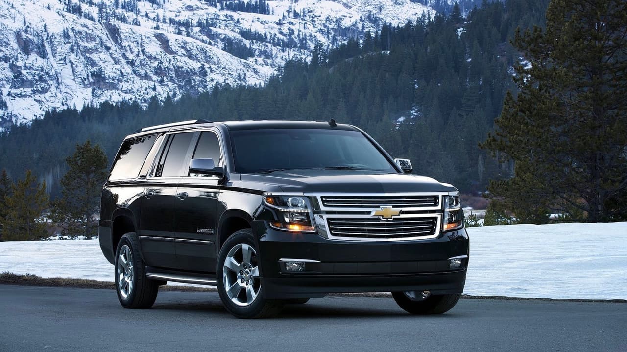 <h3 class="cms-h3-H3">6. Chevrolet Tahoe</h3>
<br>
<br>Otro miembro de la familia de SUVs gigantes de General Motors se hizo del sexto lugar de la lista. El 
<b>3.8%</b> de sus unidades alcanzó o sobrepasó la marca de las 200,000 millas recorridas. Al igual que las pickups grandes, las camionetas SUV gigantes o familiares están construidas con una arquitectura de carrocería sobre bastidor lo que les da una resistencia similar a la de las pickups, pero generalmente disfrutando de un uso mucho menos exigentes.