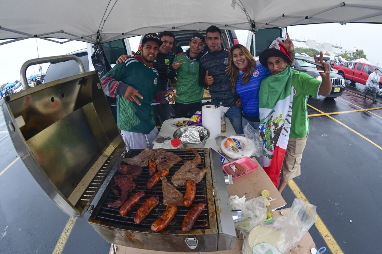 Así se encuentra el ambiente en el MetLife Stadium para el ¡Choque de Gigantes!
