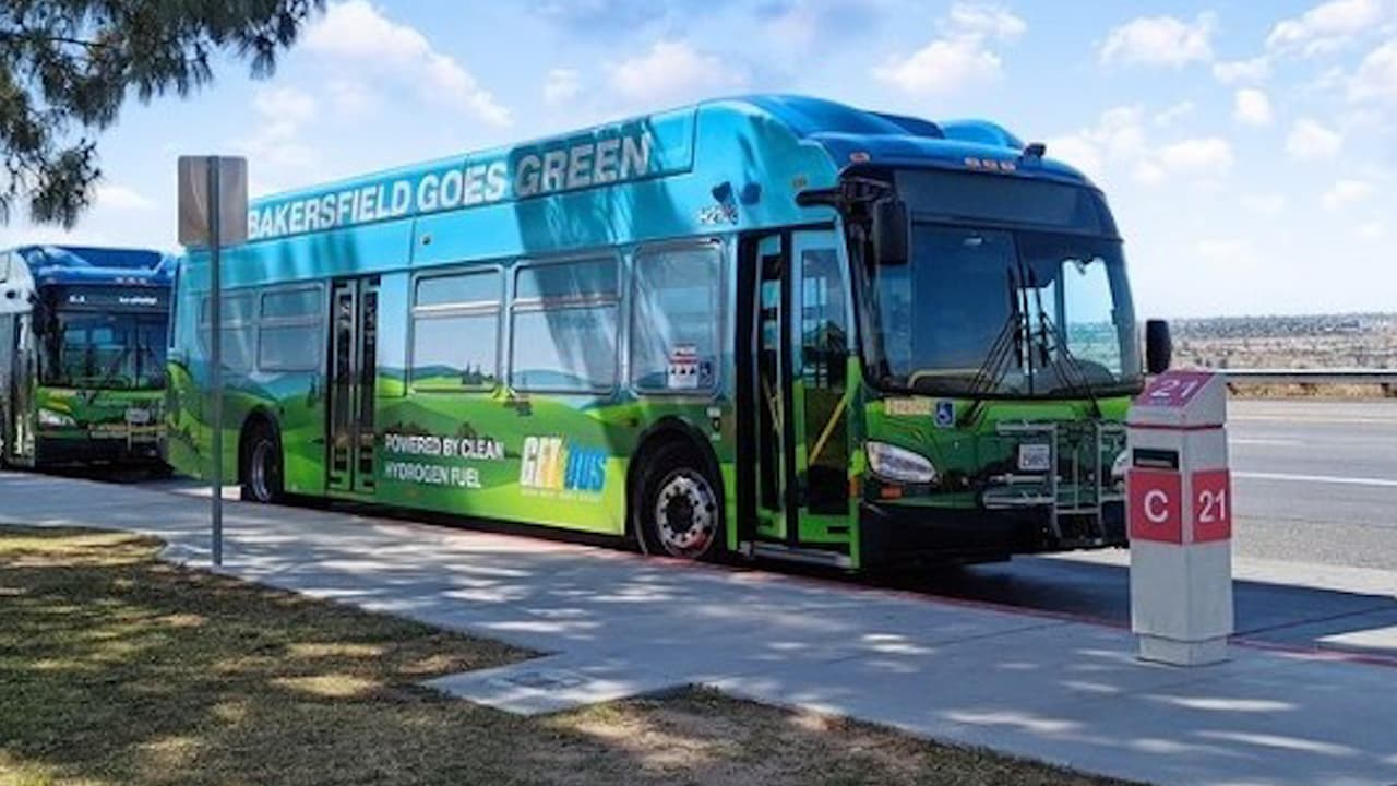 GET bus ofrece viajes gratis a los trabajadores para que no usen sus autos ante la mala calidad del aire