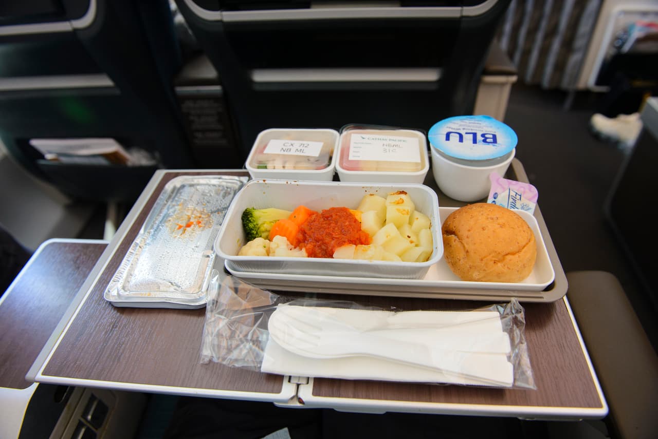 No es que el interior de los aviones esté más limpio. Un estudio de
<a href="http://www.travelmath.com/">Travelmath</a> de 2015 mostró que
<b>la mesa</b> (sí, el lugar donde comemos) es el lugar más sucio del avión.