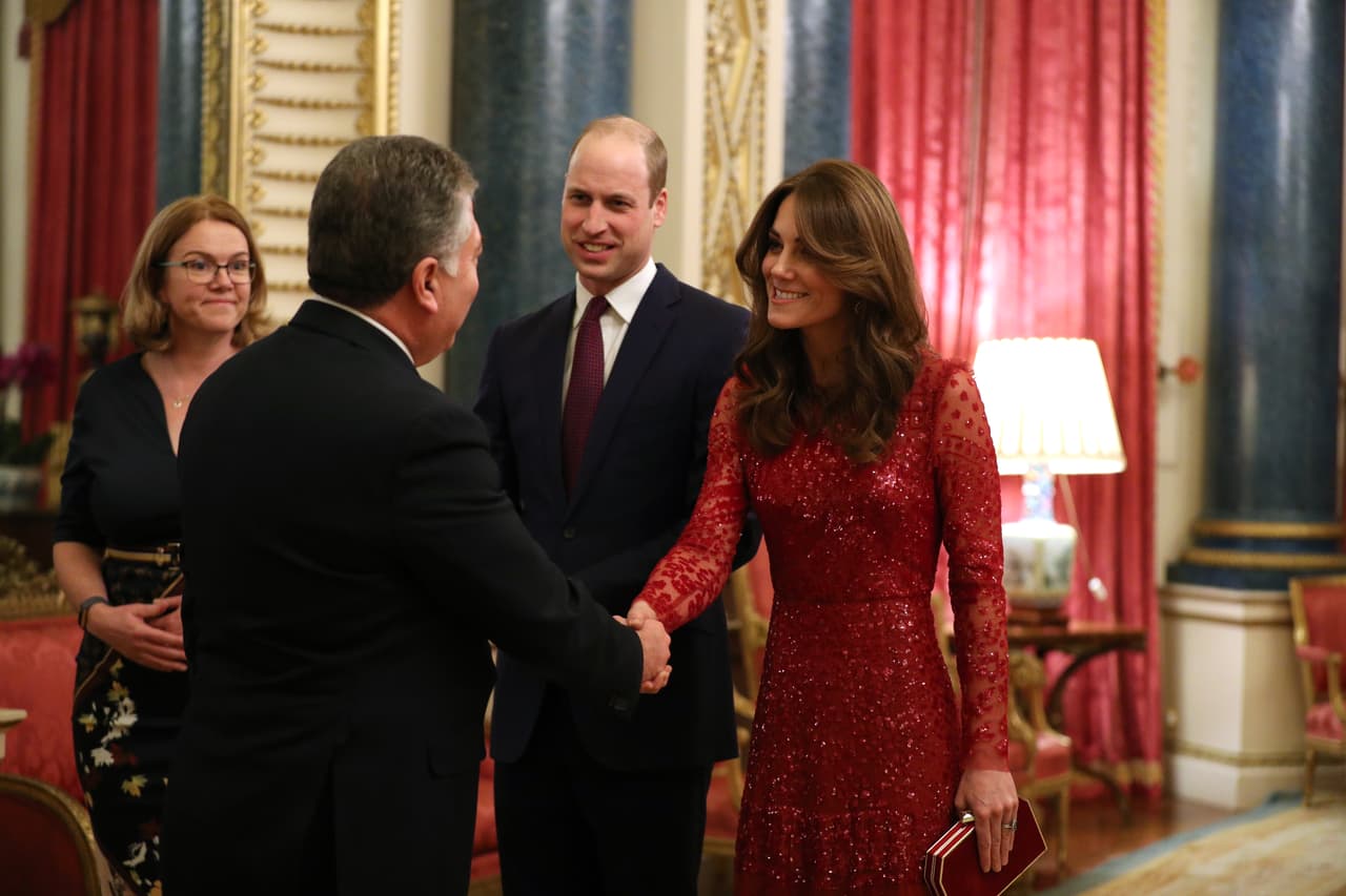 El pasado lunes 20 de enero, cuando los duques de Sussex finalmente se reencontraron en Vancouver, Canadá, el príncipe William y su esposa Kate Middleton recibieron en el palacio de Buckingham a los participantes de la Cumbre de Inversión Reino Unido-África.