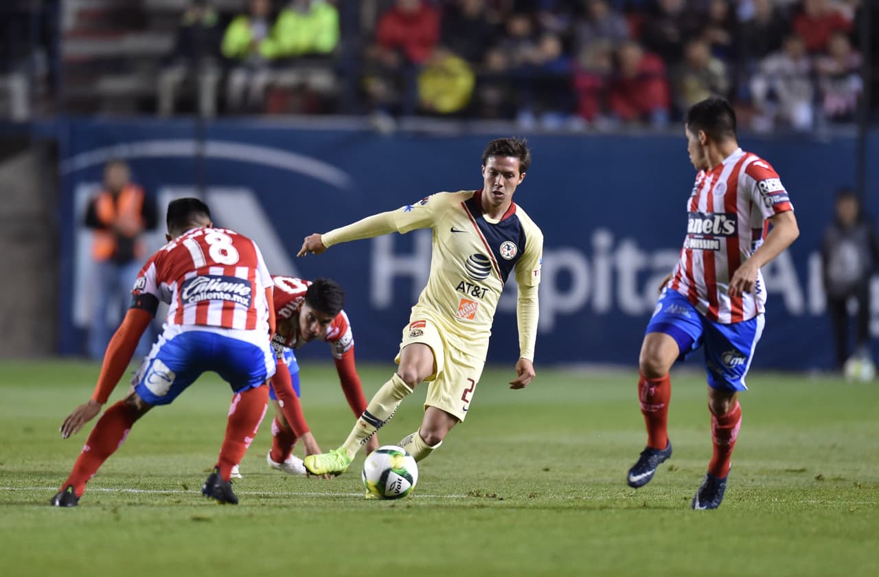 América, con el pasar de los minutos, no mejoraba. Lucía falto de energía, de ideas para generar peligro y sin pisar el acelerador, situación que pronto habrían de pagar caro.