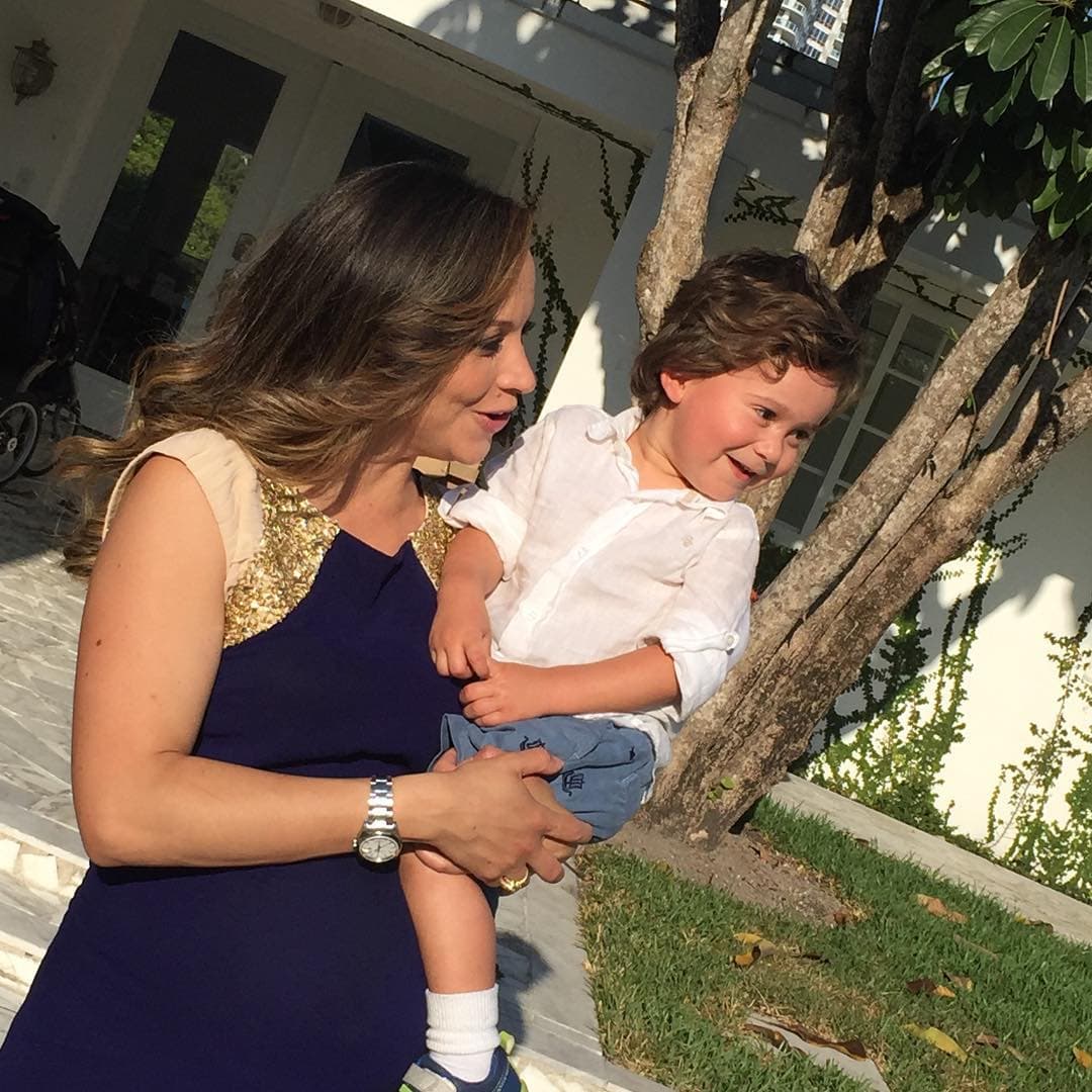 Su hermana Alana crecía en la pancita de mamá, mientras él se preparaba para protegerla y enseñarle un mundo de juegos.
<br>