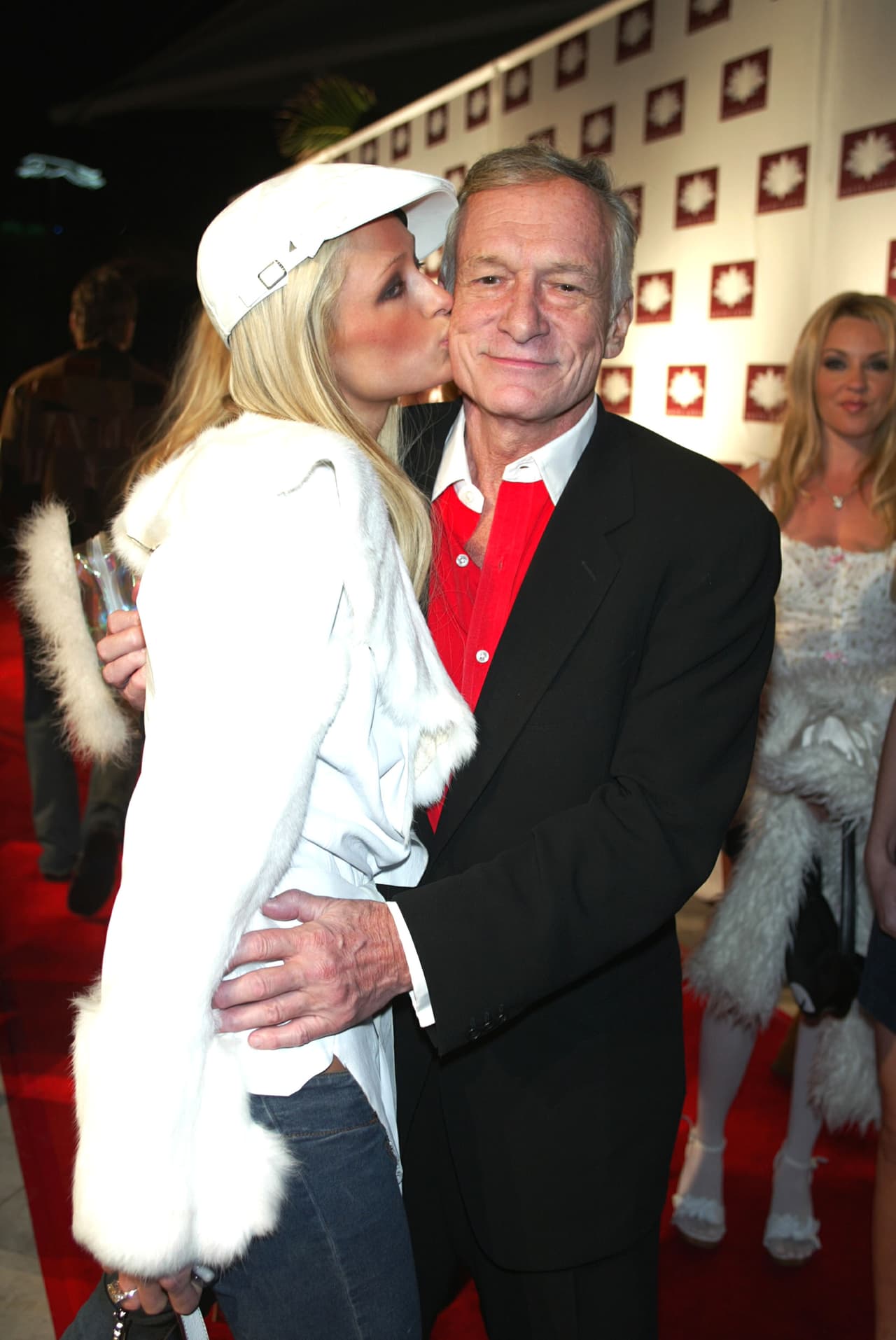 En 2006 debutó en el mundo de la música con su álbum homónimo.