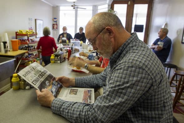 Las personas con diabetes tipo 2 que omiten el desayuno y no ingieren alimentos hasta el almuerzo están propensas a sufrir más hiperglicemias (subida del azúcar en la sangre) durante el día, según un estudio.