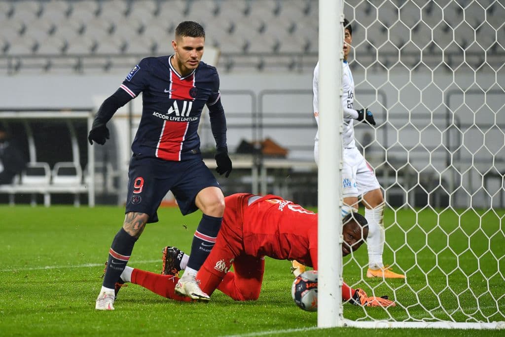 Mauro Icardi (39’) marcó el tanto que adelantaba a los parisinos. Ya en la recta final del cotejo, Neymar (85’) hizo el segundo cobrando una pena máxima derivada de una falta sobre Icardi. Dimitri Payet (89’) descontaba, pero la reacción fue demasiado tardía. PSG refrendó el título que ostenta desde la campaña 2013.