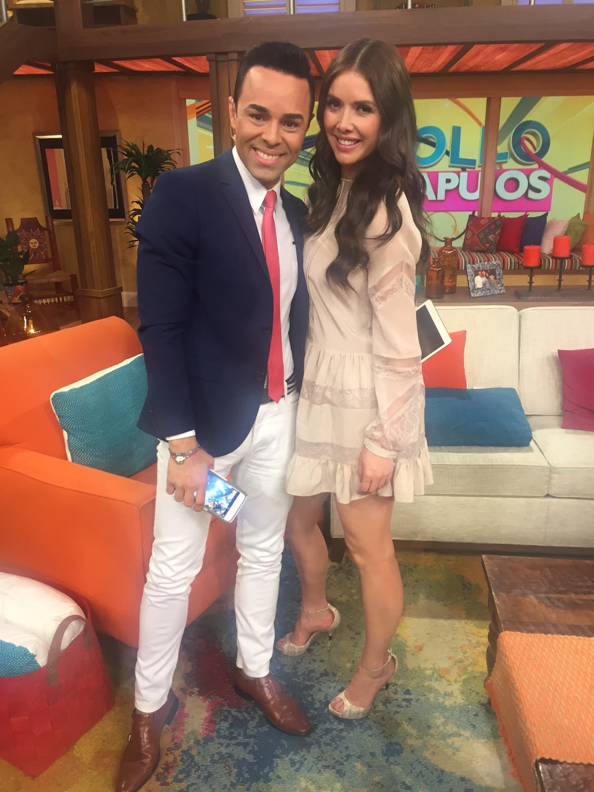 Eric Cuesta aprovechó para saludar y felicitar a Marlene por su regreso como la malvada 'Nina', un personaje lleno de matices.