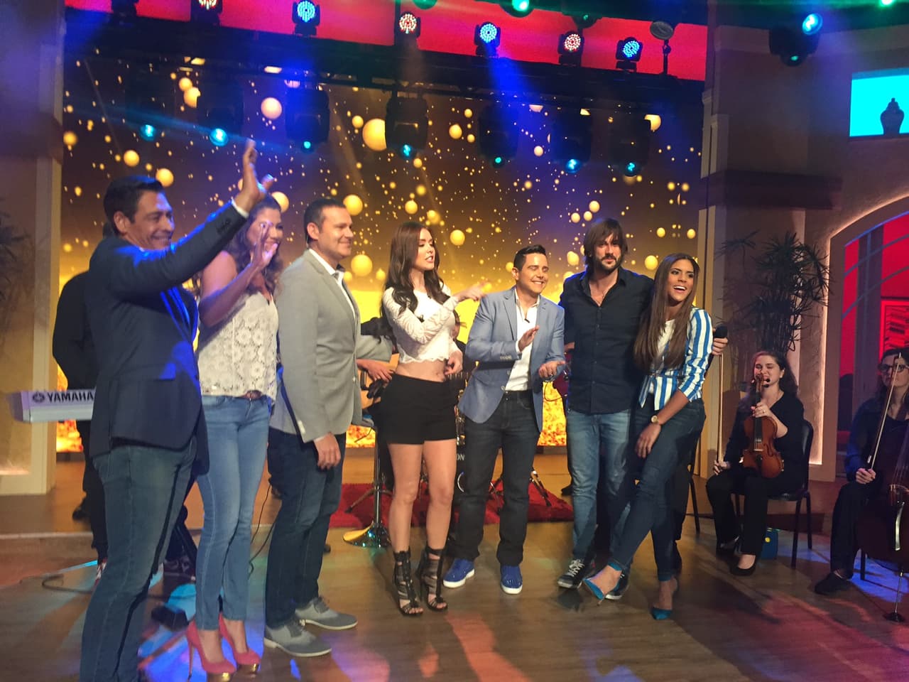 Nada mejor que despedir con una sonrisa a nuestros invitados. Ahora sí a disfrutar del fin de semana.