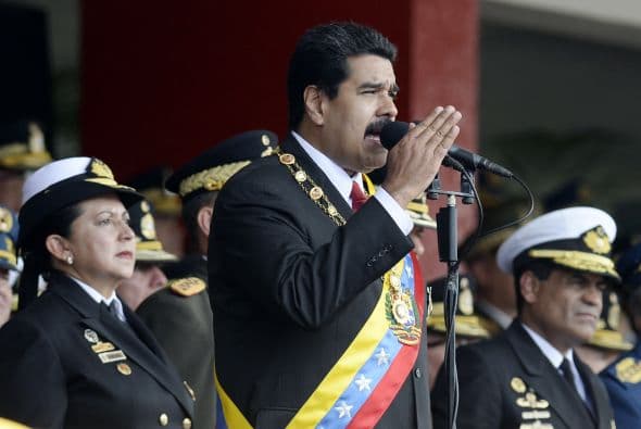 El jefe de Estado recordó a los “defensores de la paz” fallecidos este año “producto de la violencia desatada en las guarimbas (protestas) en diferentes estados del país”.