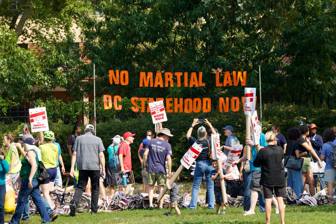 Los participantes comenzaron a reunirse alrededor de las 11 de la mañana, pudo constatar 
<b><i>Univision Washington DC</i></b>.