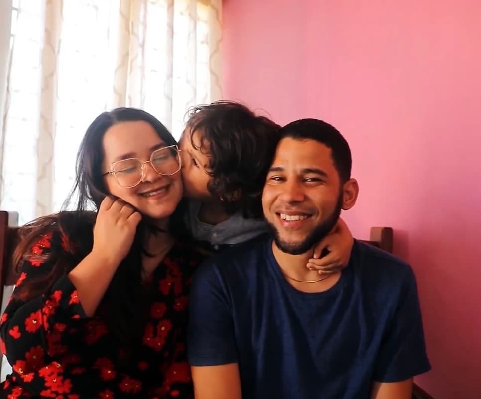 Los padres de Lucas, quienes han hecho todo lo que está en sus manos para ayudarlo, ahora solo esperan que algunos buenos samaritanos les den una mano para que el pequeño pueda recibir el tratamiento médico adecuado para que él pueda tener una vida normal. 
<br>