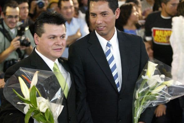 La mayoría de las personas (456 casos) están en un rango de edad de entre 31 y 40 años, aunque también se casaron nueve de entre 71 y 90 años, señaló el gobierno local.