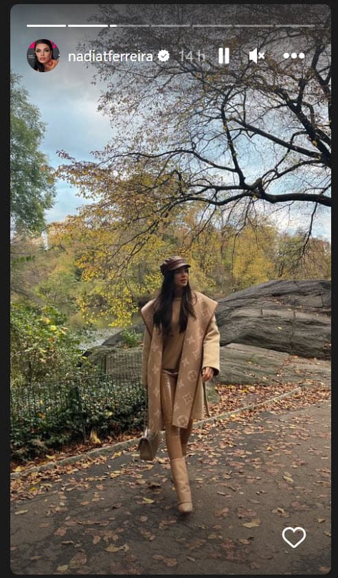 Por algunas de las fotos que compartió Ferreira, se pudo observar que al parecer realizó un recorrido por el emblemático Central Park. 
<br>