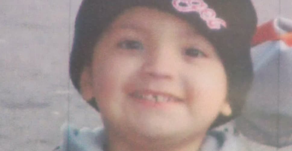 El 14 de septiembre, la misma fecha que se llevó a cabo la ceremonia en honor al niño, se revelaron nuevos detalles sobre su estado físico cuando falleció.