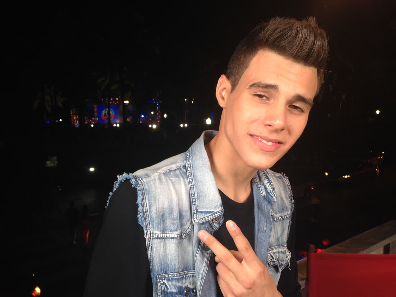 Zabdiel es el chico sentimental de La Banda. Hasta Ricky dijo que llora durante los comerciales. Es un boricua que ha sabido ganarse el corazón de las chicas.