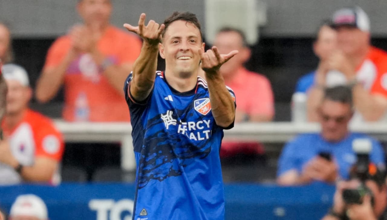 ¡Récord con sabor a café! Santiago Arias le da triunfo histórico a Cincinnati