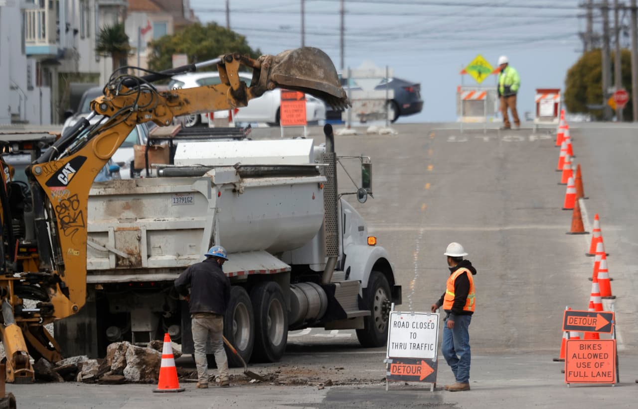 Alternativas y horario: Habrá cierre de carriles para la cuadra 8000 de Winchester Drive por trabajos de alcantarillado 