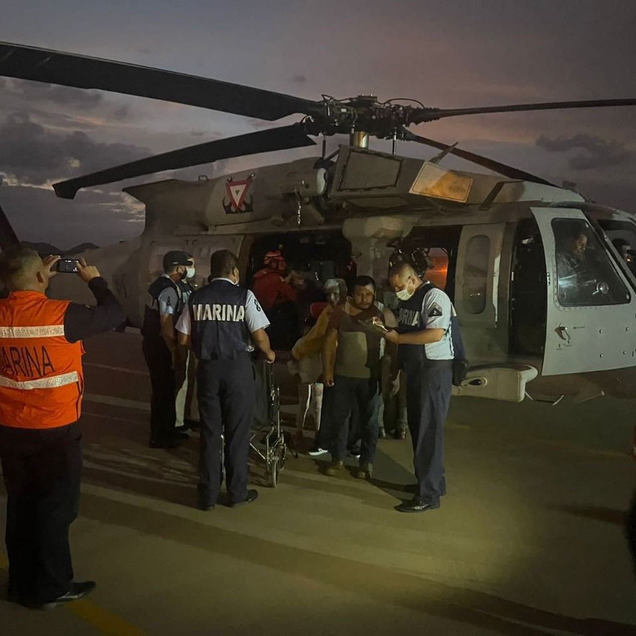 Ante los rescates que han hecho las autoridades, el gobernador de Sonora, Alfonso Durazo, agradeció públicamente a la Secretaría de Marina Armada de México.