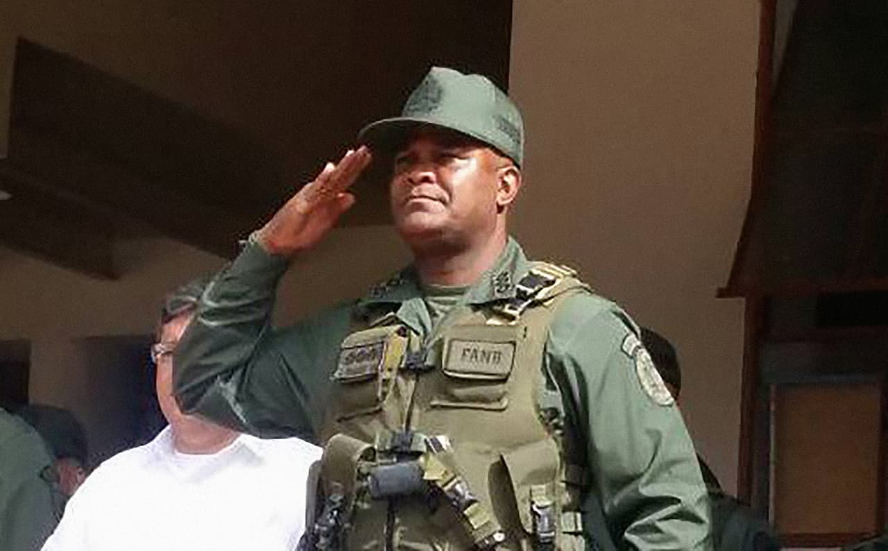 General Commander of Venezuela's Bolivarian Army, 
<b>Jesús Suárez Chourio</b>.