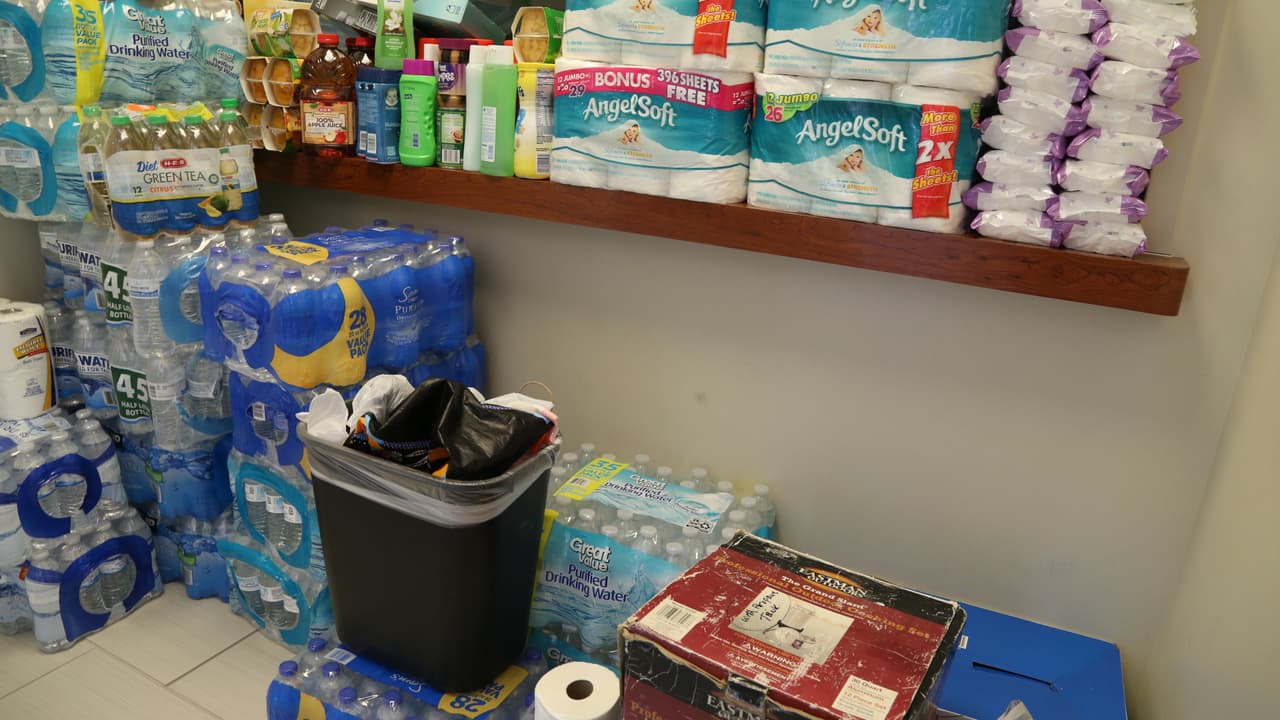 Raúl, Carla y El Feo llegaron con alegría a San Antonio y continúan su camino rumbo a Houston con más ayudas para los afectados tras el paso del huracán Harvey.