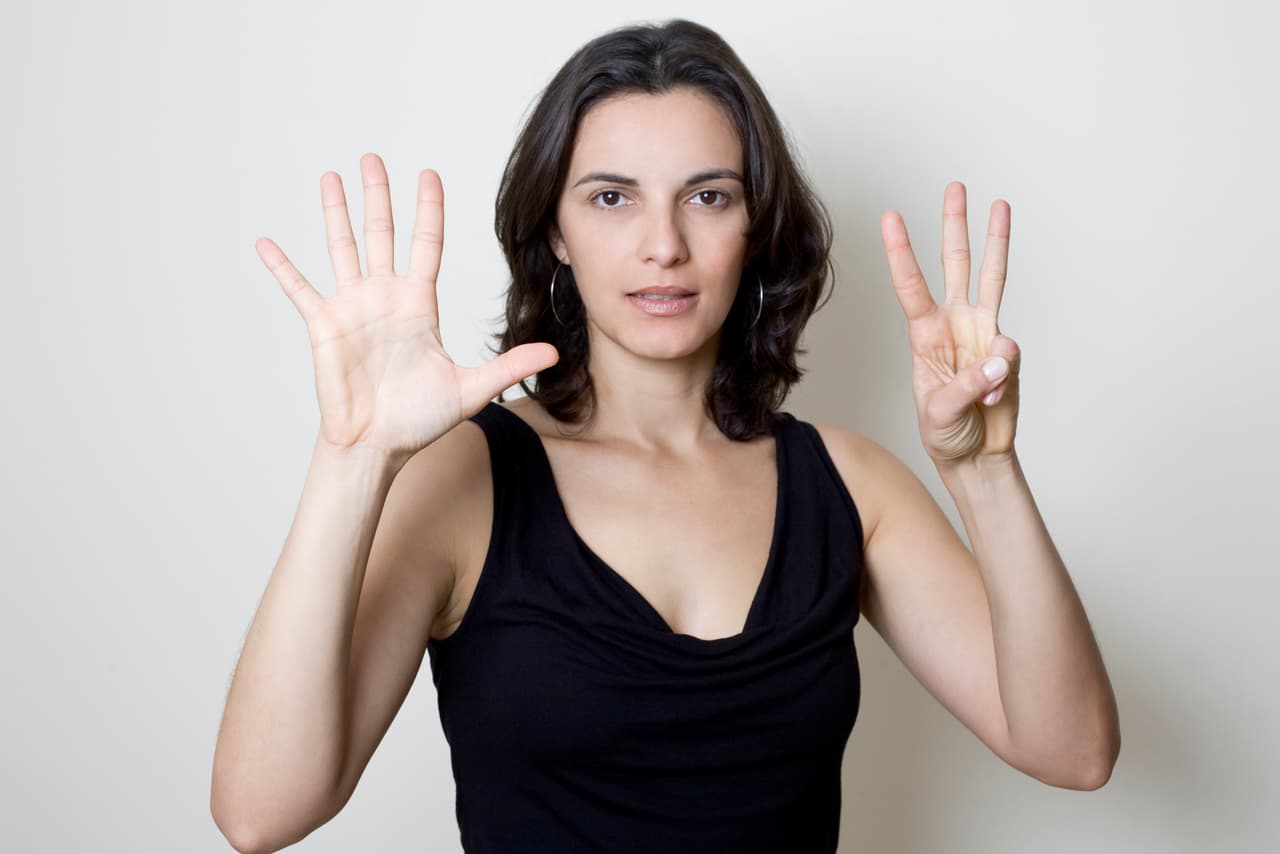 <b>ESCORPIÓN </b>
<br>Tu número es el 8 y tu día afortunado el martes particularmente el 8, 17 y 26.