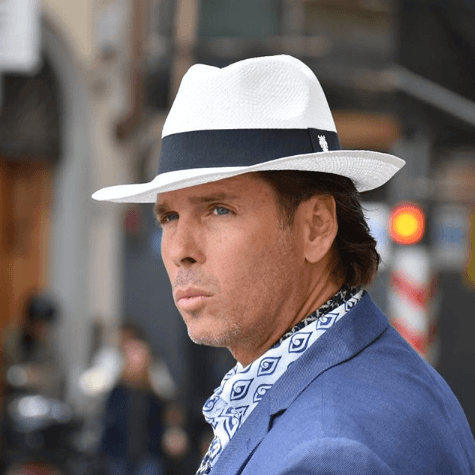 “Muchas veces creo que es más inteligente aquel que no se engancha”, sentenció Palazuelos.