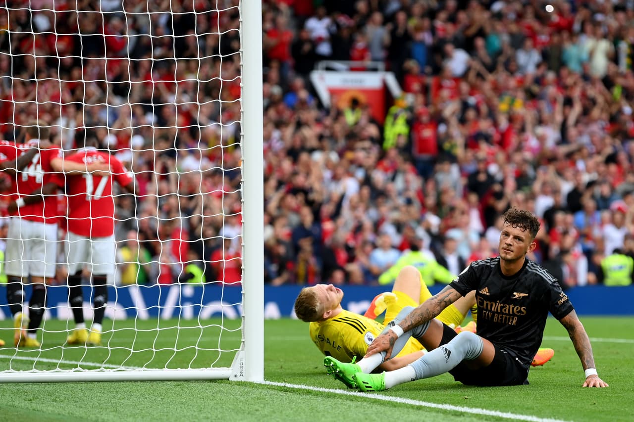 Manchester United venció al Arsenal con un doblete de Marcus Raschord y otro tanto de Antony, quien tuvo así un debut de ensueño.