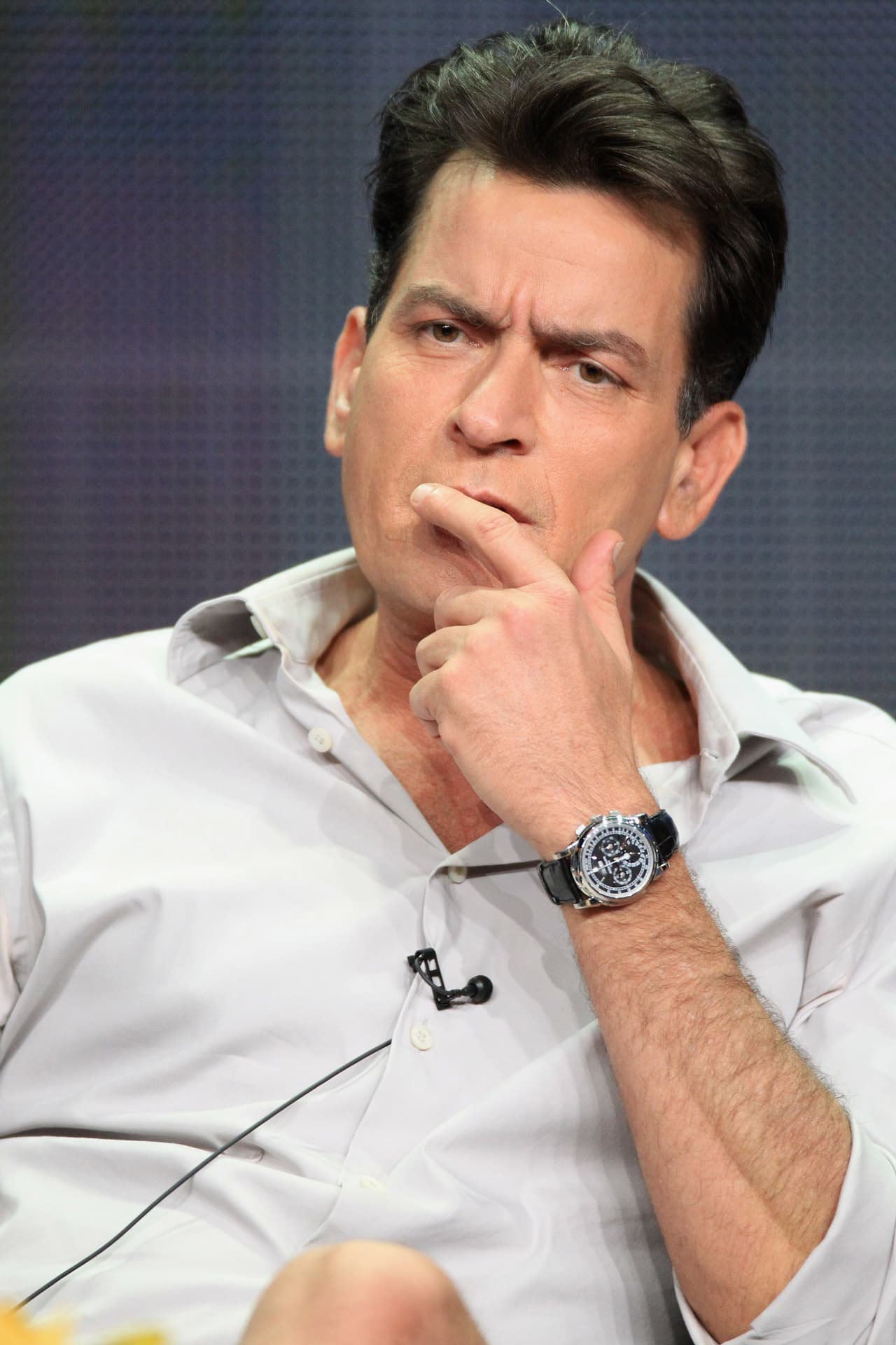 "Siempre recurro a los condones y a la honestidad en lo que respecta a mi condición", puntualizó.