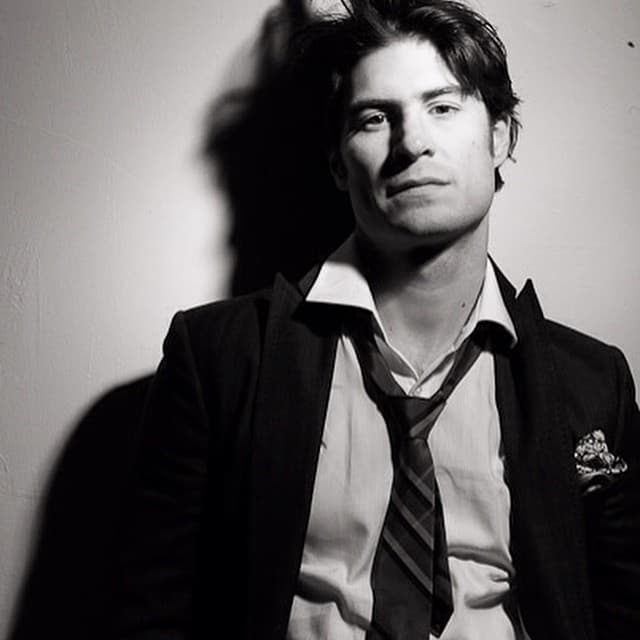 ¿Quién le negaría algo a este muchachote? Sus fanáticas ya están a la espera de su nueva telenovela.