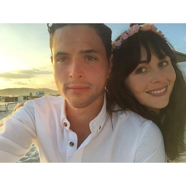 Zuria y Marimar Vega no cantan tan mal las rancheras, pues su hermanito Gonzalo también es todo un Don Juan.