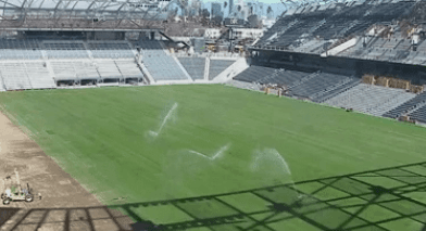 ¡Un paso más cerca de la inauguración! El club de Carlos Vela en la MLS ya tiene césped en su estadio
